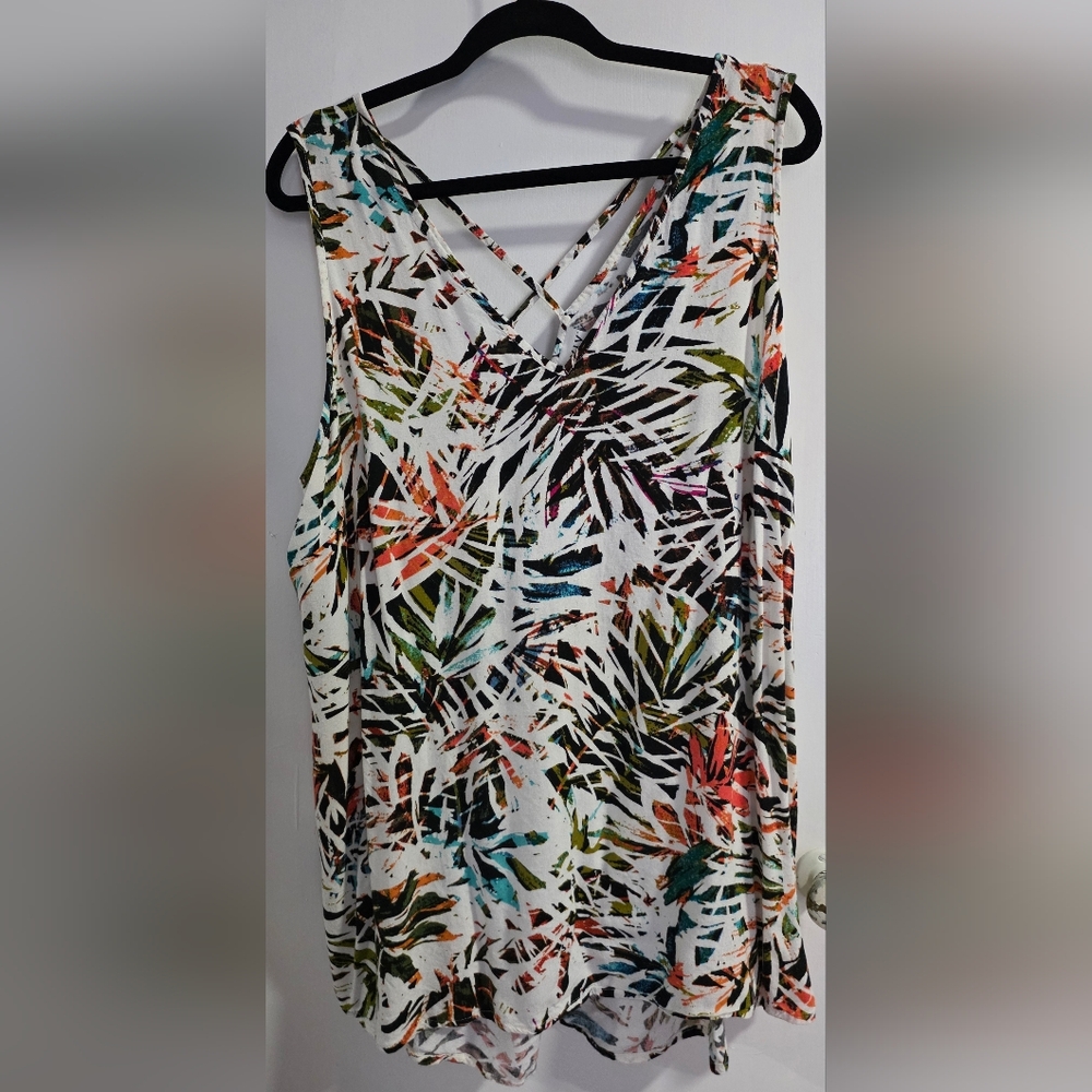Ava & Viv Sleeveless Vneck Top, Size 2X
